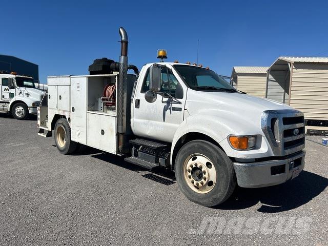 Ford F-650 Pick-upy / Pojazdy z otwieranymi burtami
