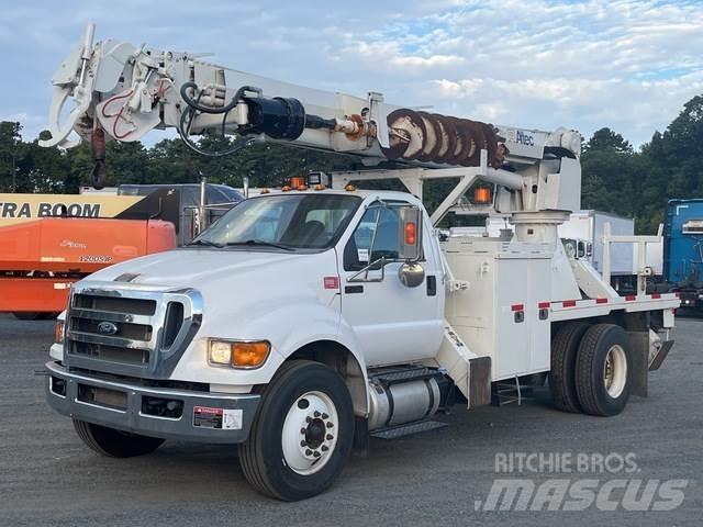 Ford F-750 Wiertnice samochodowe