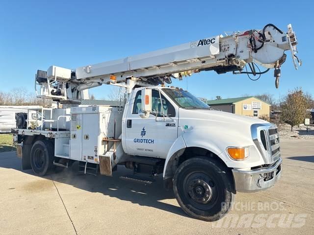 Ford F-750 Wiertnice samochodowe
