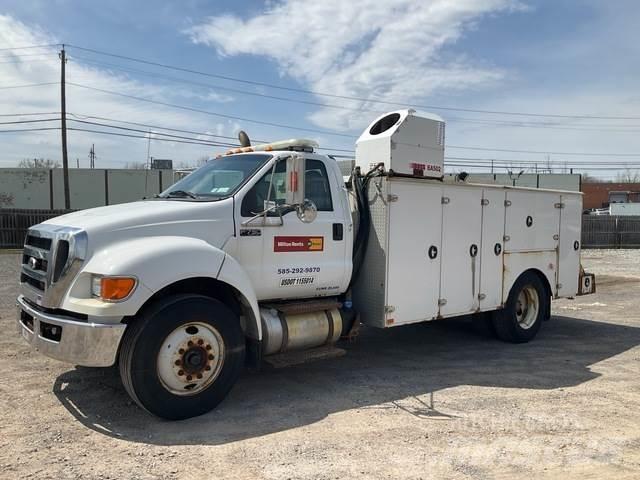Ford F-750 Pojazdy komunalne