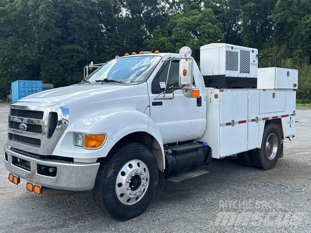Ford F-750 Pojazdy komunalne