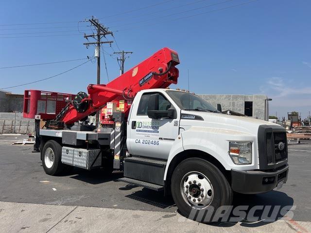 Ford F-750 Inne