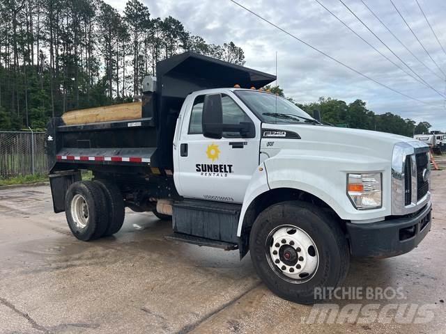Ford F-750 Wywrotki