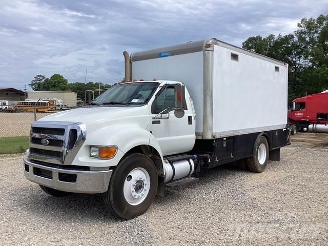 Ford F-750 Maszyny budowlane - Inne