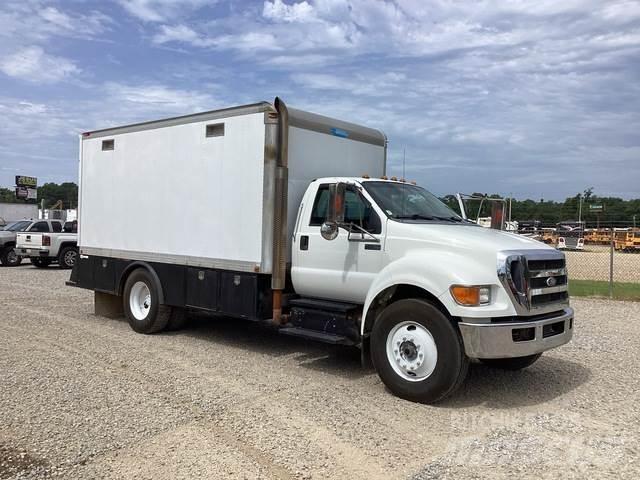 Ford F-750 Maszyny budowlane - Inne