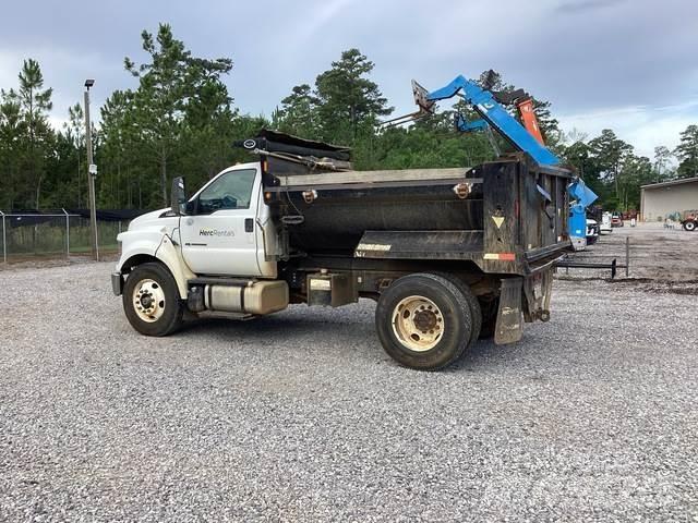 Ford F-750 Wywrotki