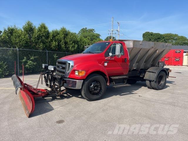 Ford F-750 Lemiesze i pługi śnieżne