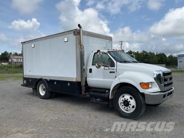 Ford F-750 Maszyny budowlane - Inne