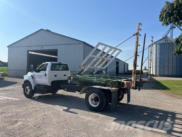Ford F-750 Kabiny i wnętrze