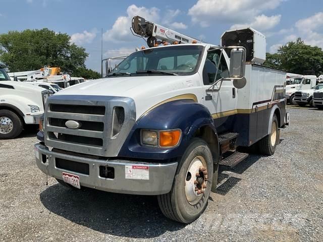 Ford F-750 Pojazdy komunalne