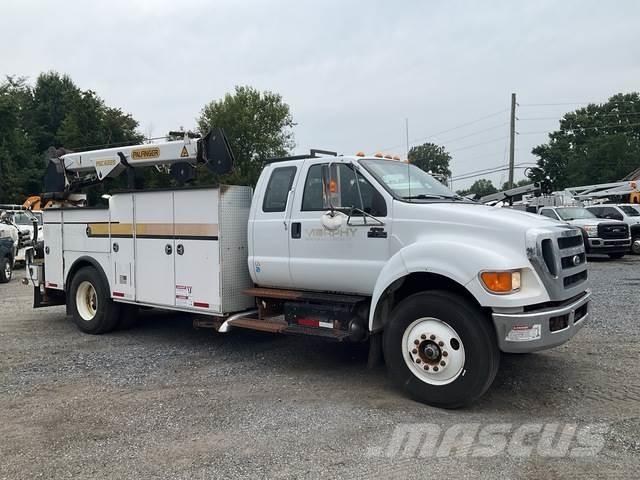 Ford F-750 Pojazdy komunalne