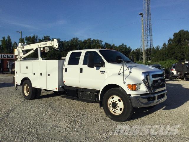 Ford F-750 Pojazdy komunalne