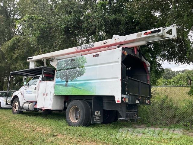 Ford F-750 Podnośniki koszowe