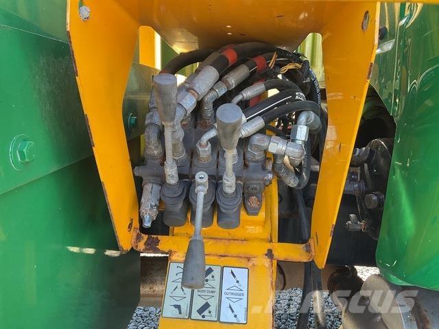 Ford F-750 Podnośniki koszowe