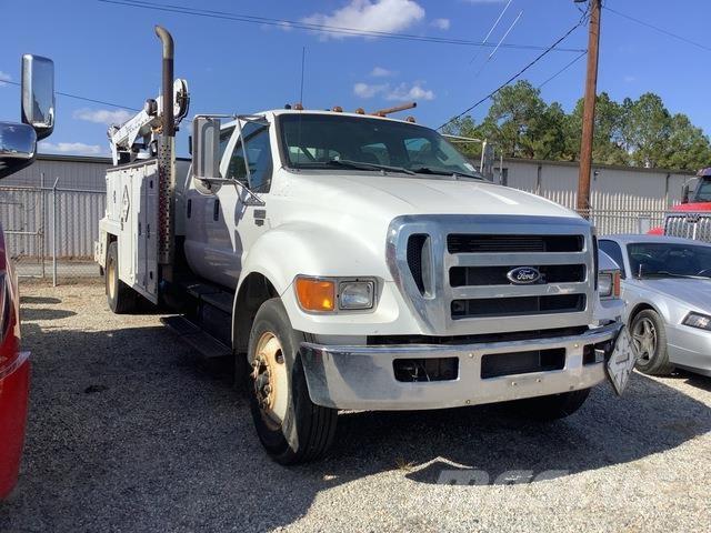 Ford F-750 Pojazdy komunalne