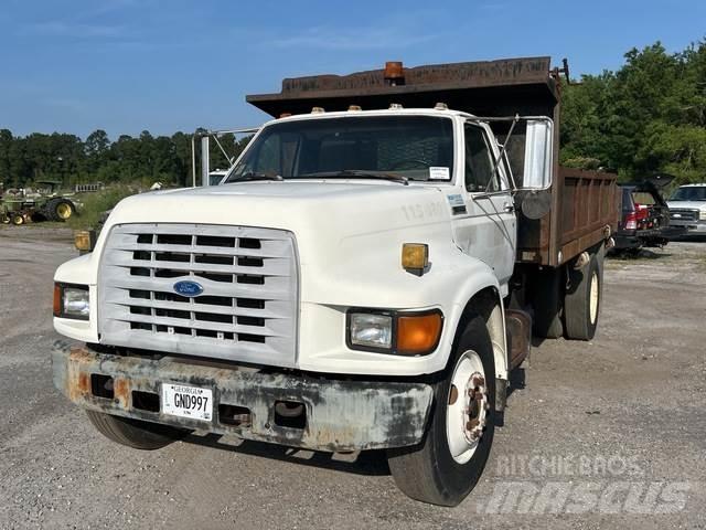 Ford F-800 Wywrotki