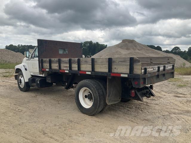 Ford F-800 Wywrotki