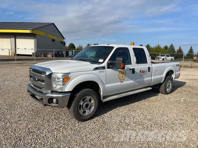 Ford F350 Pick-upy / Pojazdy z otwieranymi burtami