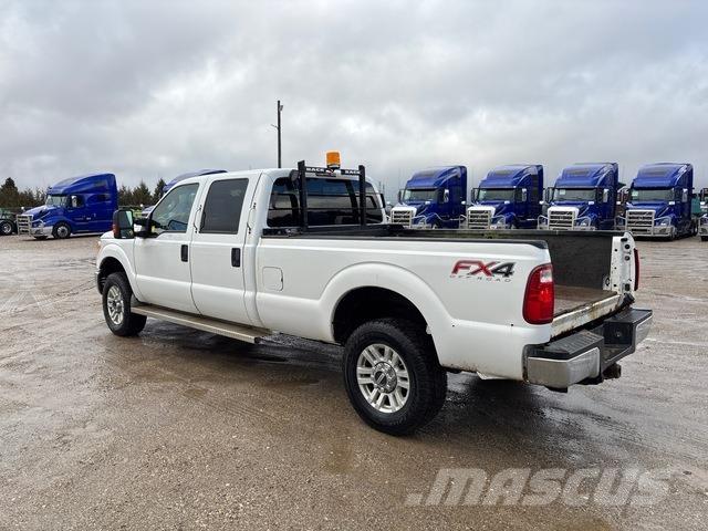 Ford F350 Pick-upy / Pojazdy z otwieranymi burtami