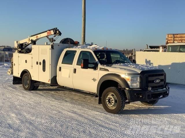 Ford F550 Pojazdy komunalne