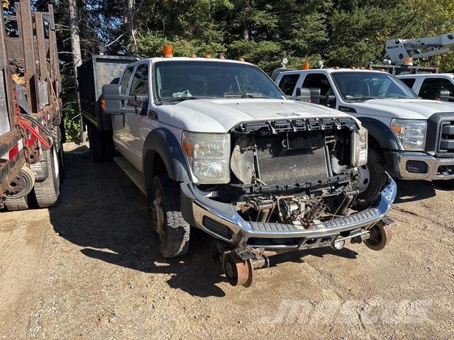 Ford F550 Pick-upy / Pojazdy z otwieranymi burtami