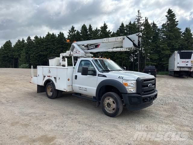 Ford F550 Podnośniki koszowe