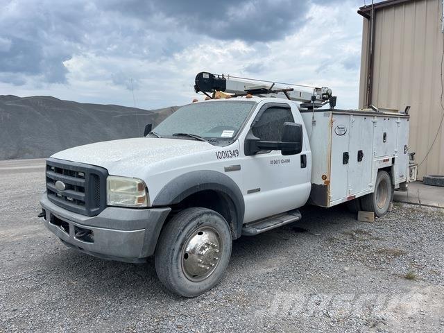 Ford F550 Pojazdy komunalne
