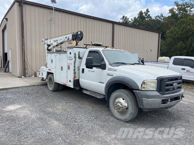Ford F550 Pojazdy komunalne