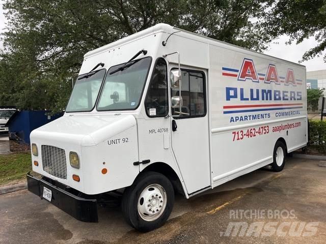 Ford F59 Samochody dostawcze ze skrzynią zamkniętą
