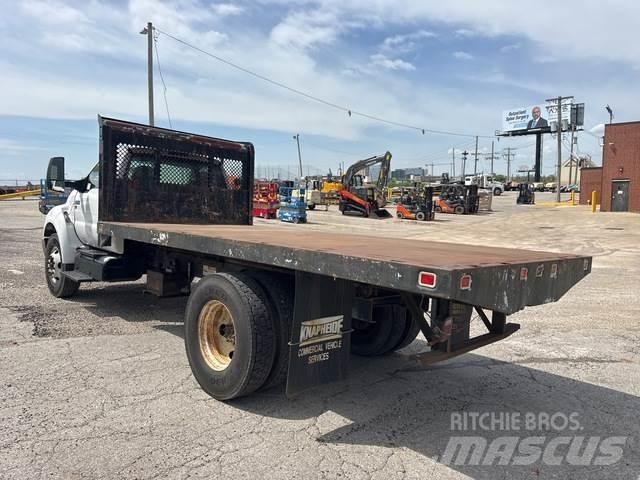 Ford F650 Ciężarówki typu Platforma / Skrzynia