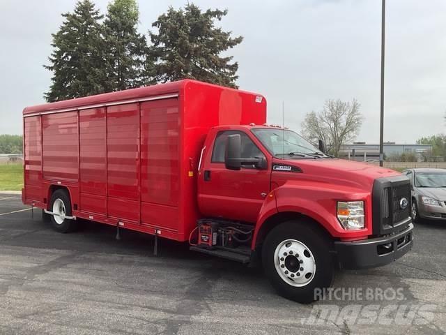 Ford F650 Samochody do transportu napojów