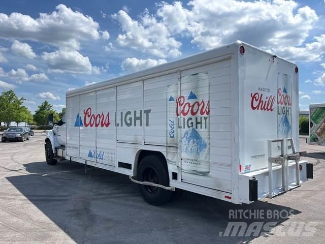 Ford F650 Samochody do transportu napojów
