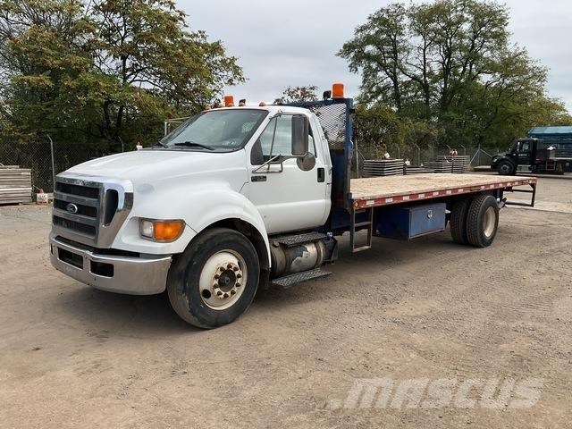 Ford F650 Ciężarówki typu Platforma / Skrzynia