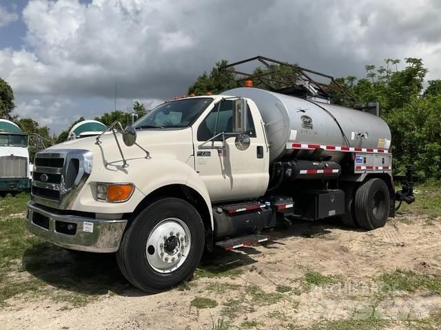 Ford F750 Gruszki do betonu