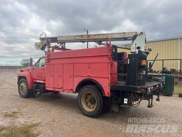 Ford F800 Pick-upy / Pojazdy z otwieranymi burtami