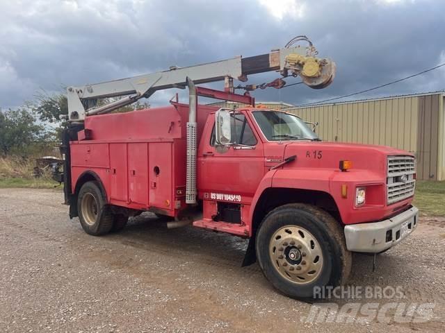 Ford F800 Pick-upy / Pojazdy z otwieranymi burtami