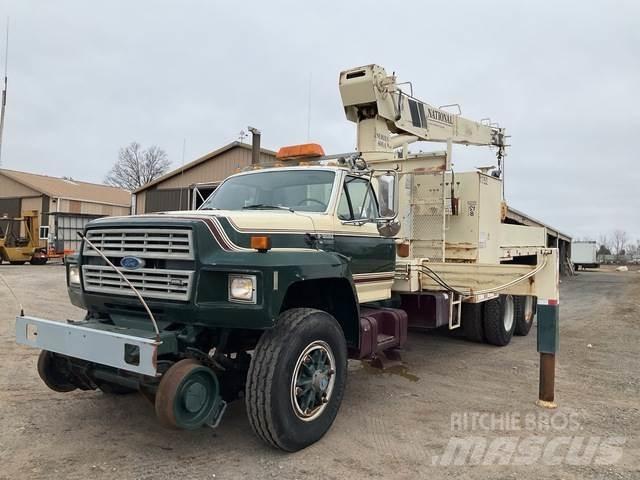 Ford FT900F Inne