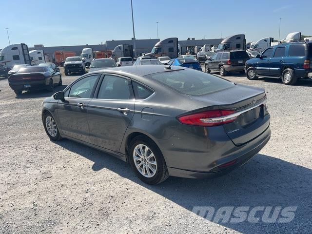 Ford Fusion Samochody osobowe