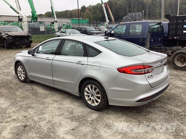 Ford Fusion S Samochody osobowe