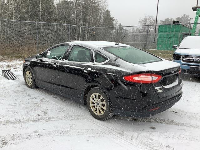 Ford Fusion S Samochody osobowe