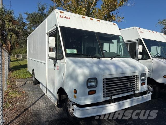 Ford GEN 1 Samochody dostawcze ze skrzynią zamkniętą