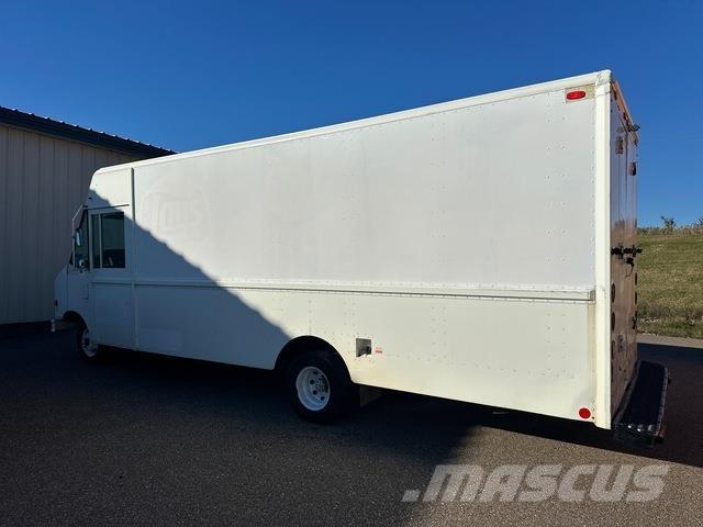 Ford Gen 1 Samochody dostawcze ze skrzynią zamkniętą