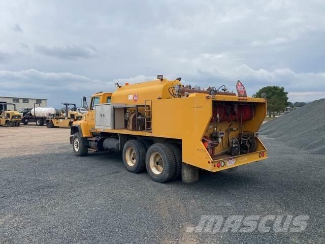 Ford LNT8000 Cysterna