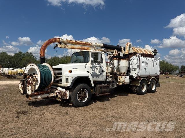 Ford LNT8000F Koparki gąsienicowe