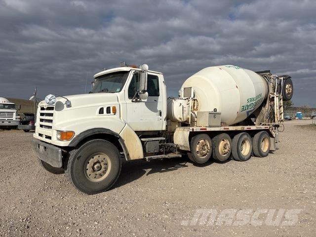 Ford LT9511 Inne