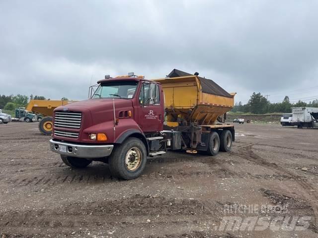 Ford LTS 9000 Lemiesze i pługi śnieżne
