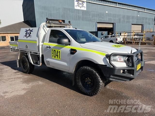 Ford Ranger XL Pick-upy / Pojazdy z otwieranymi burtami