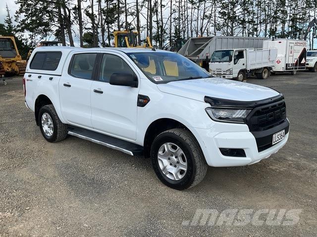 Ford Ranger XL Pick-upy / Pojazdy z otwieranymi burtami
