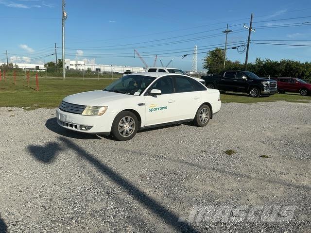 Ford Taurus Samochody osobowe