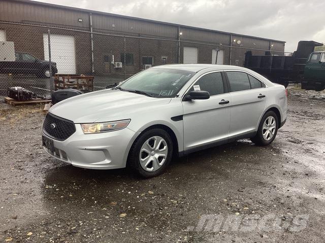 Ford Taurus Samochody osobowe